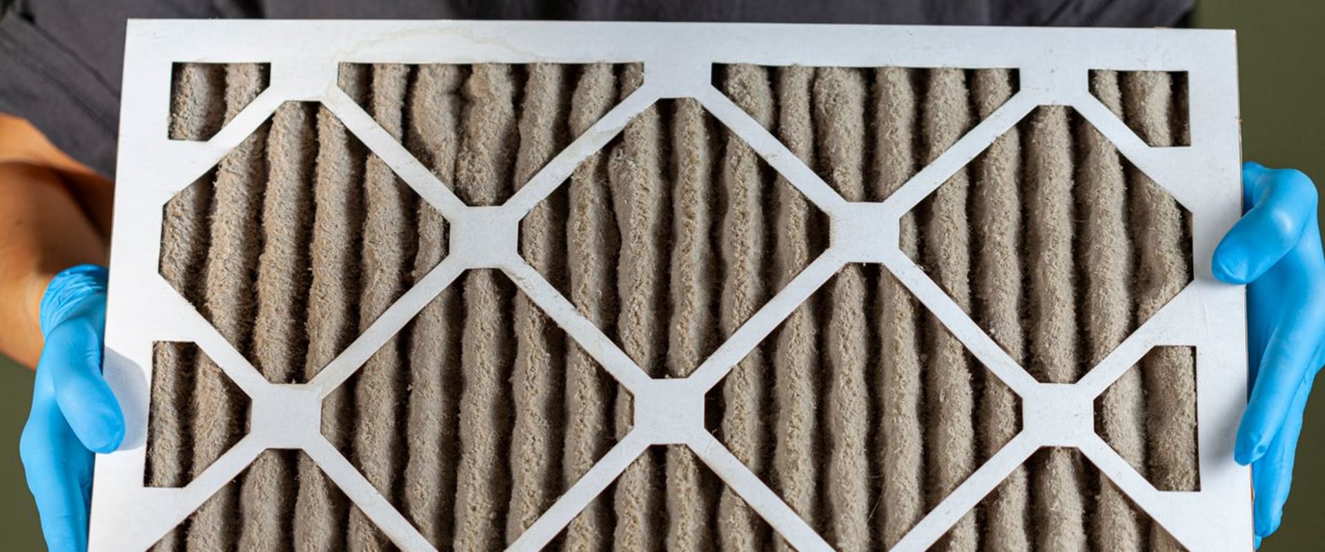 Dirty HVAC Air Filter Symptoms: A Guide for Homeowners